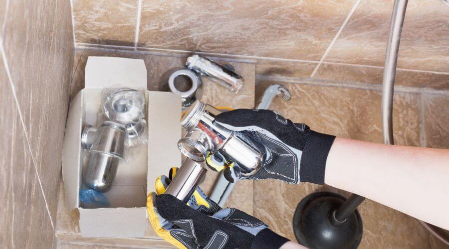 Professional gutter cleaning in Luke Air Force Base, AZ